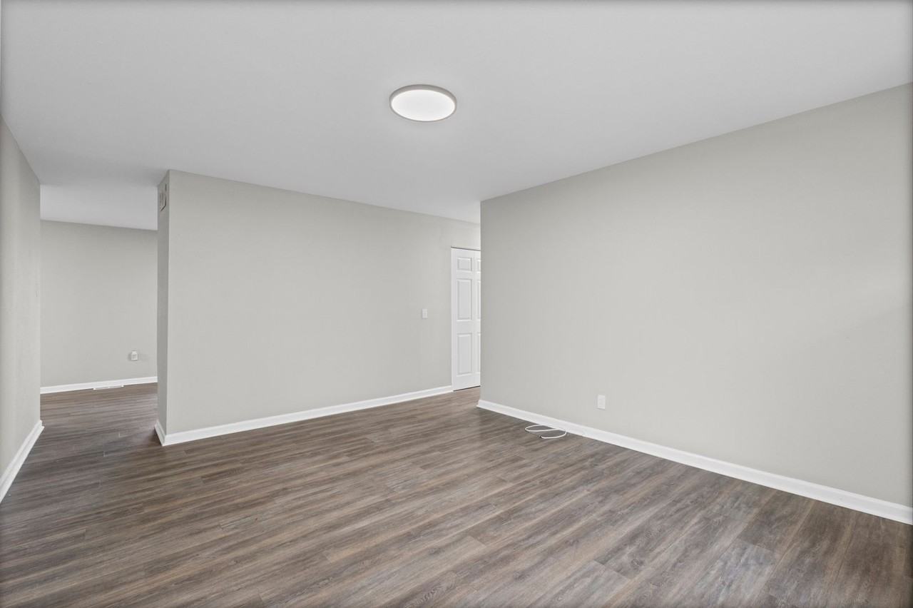 1321 Dominica Dr - Photo 6 of 26