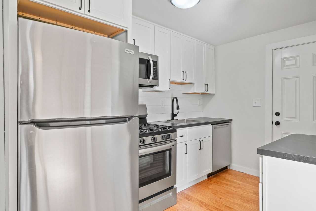 Saratoga Ave - Photo 6 of 50