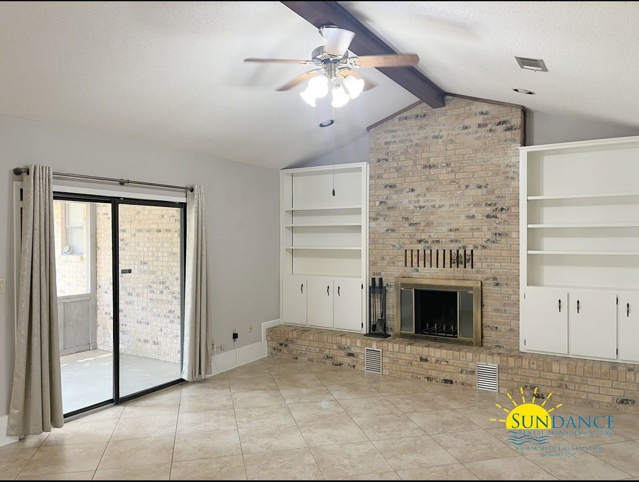 608 Nassau Dr - Photo 2 of 31