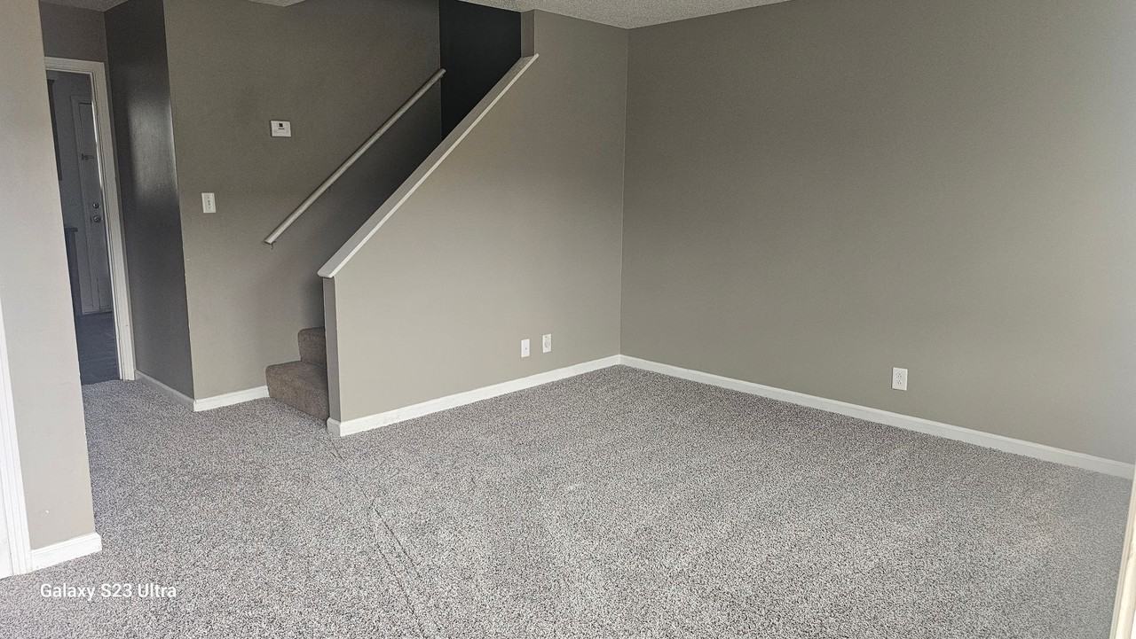 610 Commerce St ##19 - Photo 3 of 13