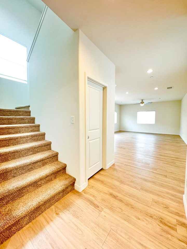 8621 Frankie Lou St - Photo 5 of 26