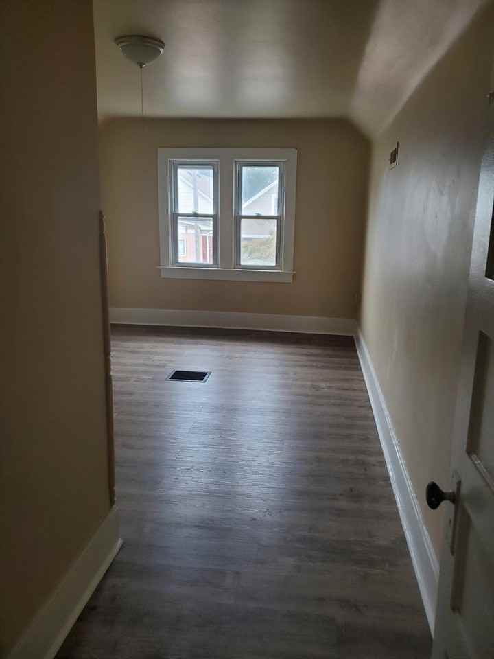 1313 N 2nd Ave - Photo 2 of 13