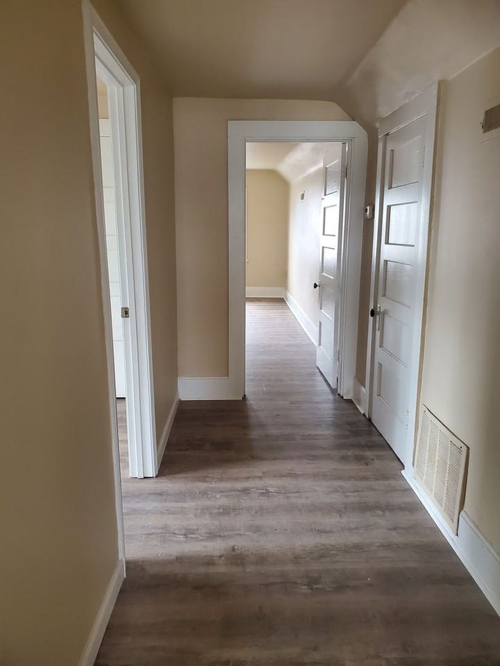 1313 N 2nd Ave - Photo 3 of 13