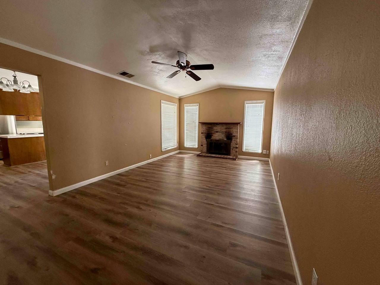 11112 Congo River Ct - Photo 6 of 19