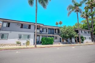 405 W 10th St - Photo 1 of 1