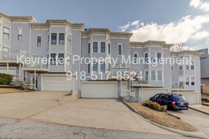 featured image of 1303 S Lawton Ave #E