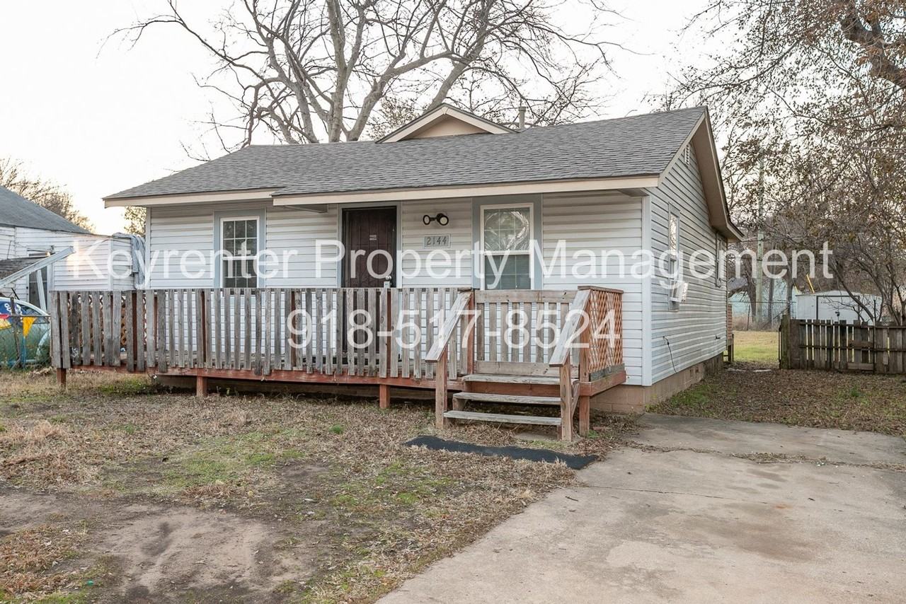 2144 N Garrison Pl - Photo 5 of 26