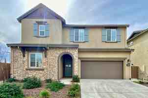 featured image of 4138 Hydo Lake Way