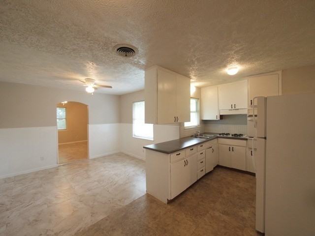 708 Jefferis Ave - Photo 5 of 21