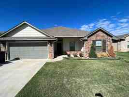 featured image of 1925 Sara Vista Dr