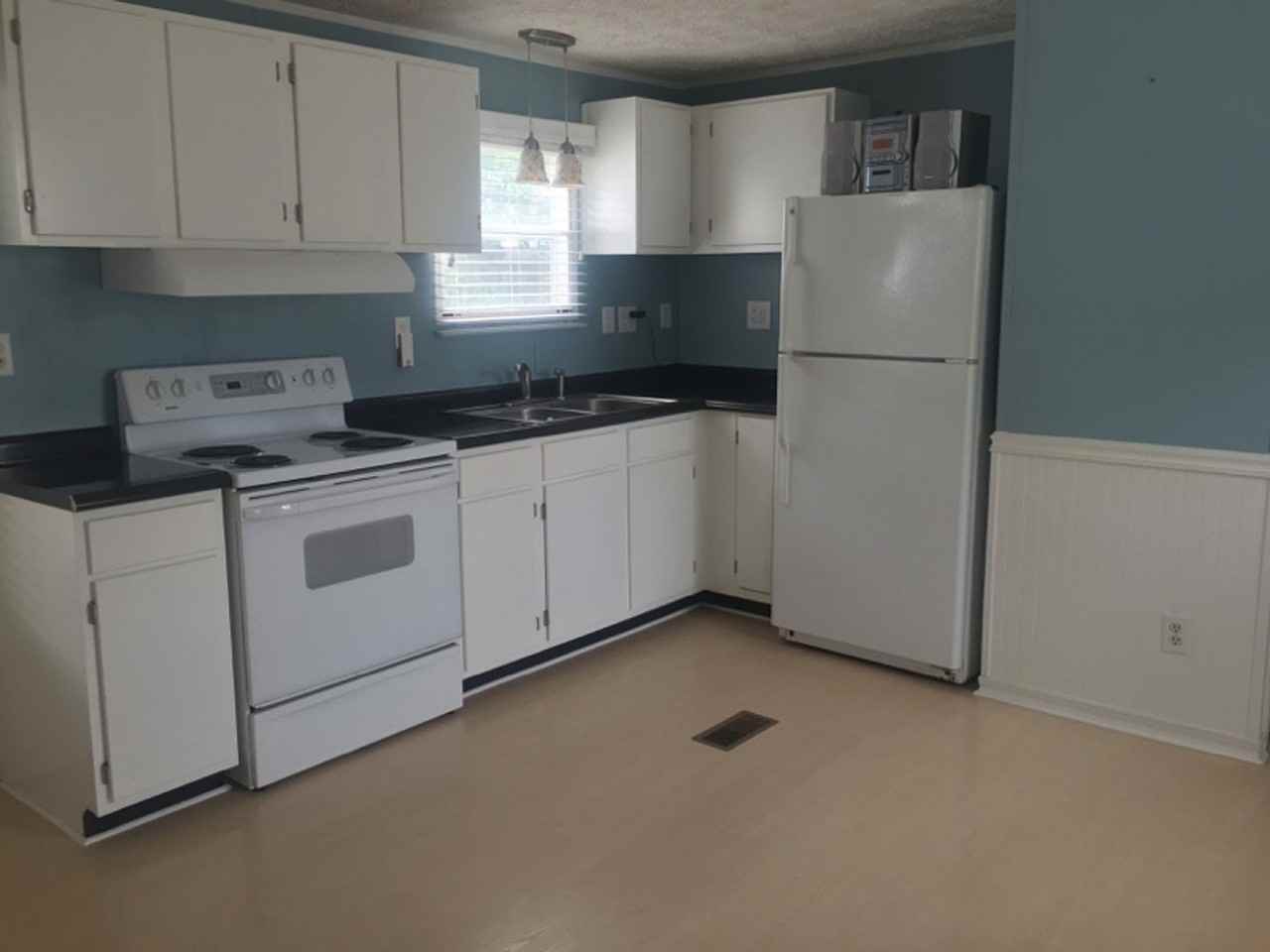 223 El Reposo Pl - Photo 7 of 22