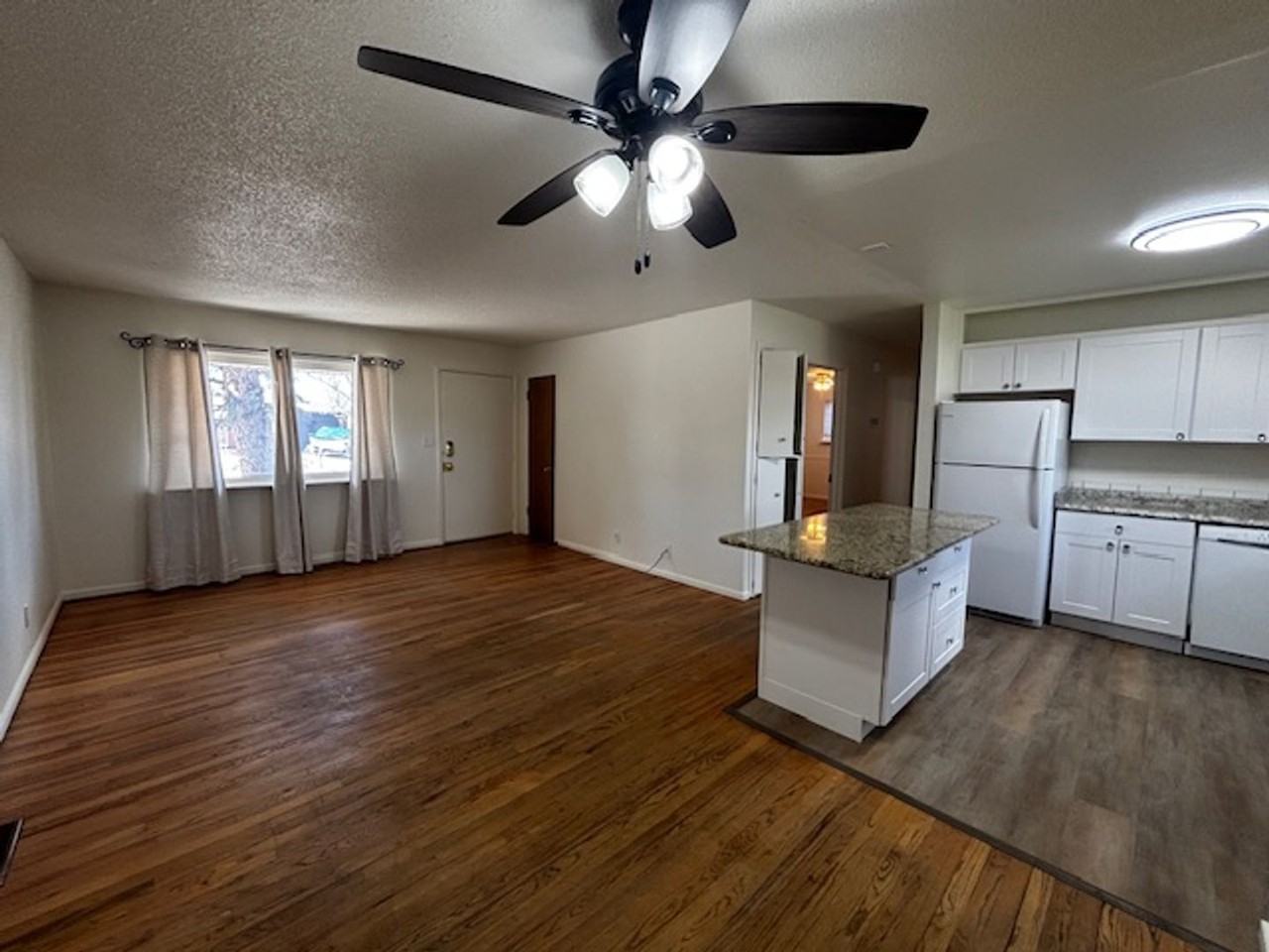 147 Lummis Ct - Photo 3 of 37