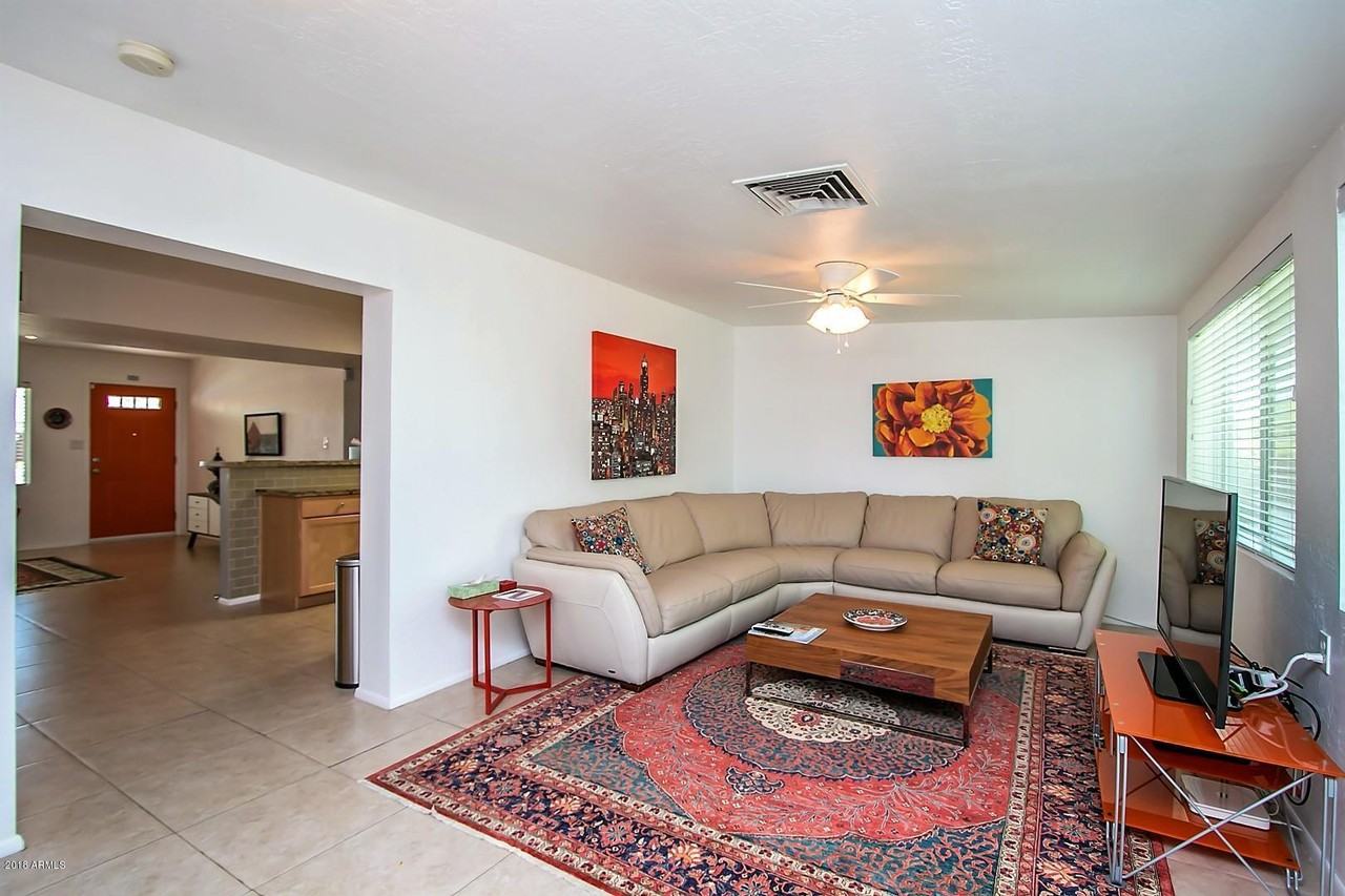 2514 E Campbell Ave - Photo 4 of 25