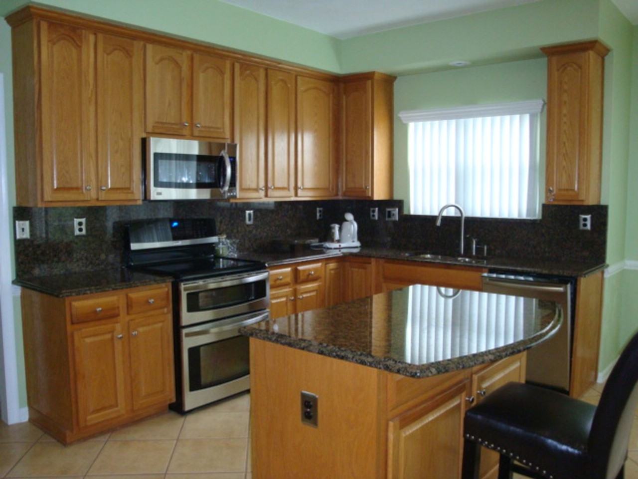 2113 Saw Mill Ct - Photo 2 of 7