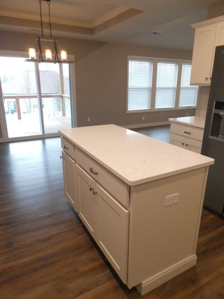 305 Green Meadows Cir - Photo 6 of 20