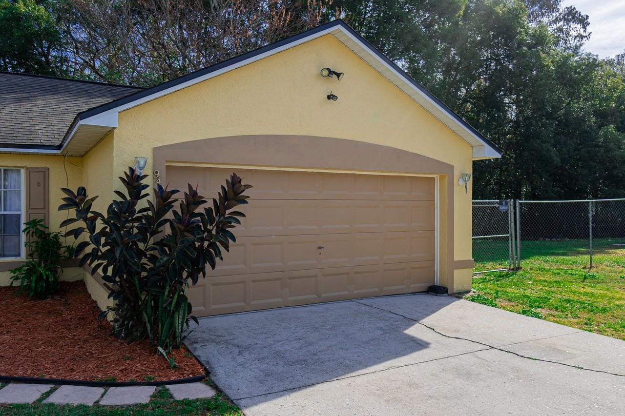 942 Whisler Ct - Photo 4 of 45