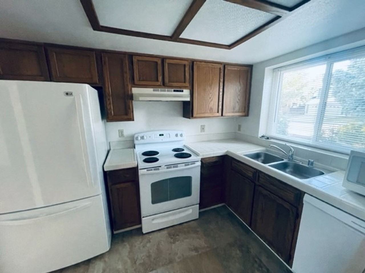 4205 Perro Ln - Photo 2 of 14