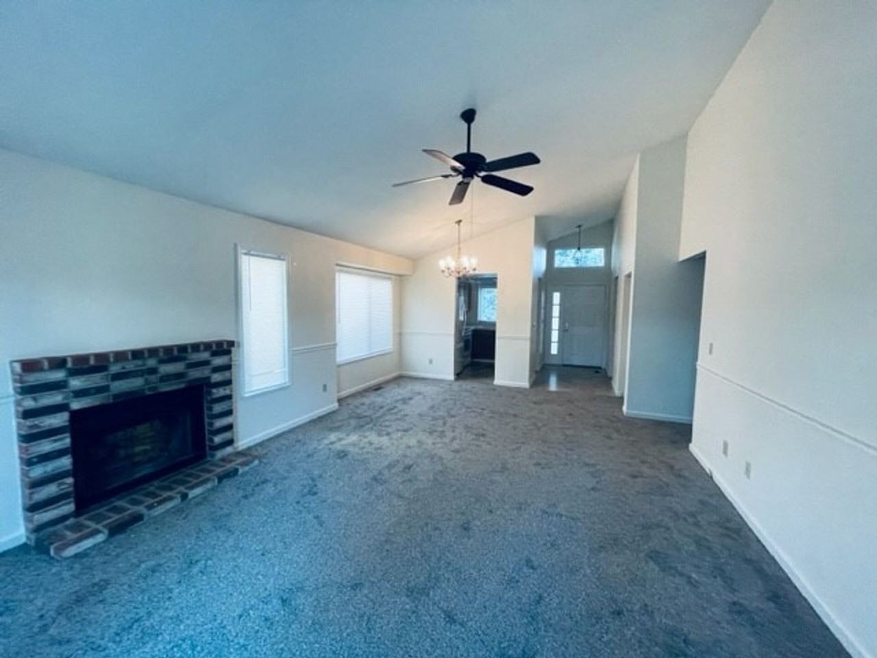 4205 Perro Ln - Photo 4 of 14