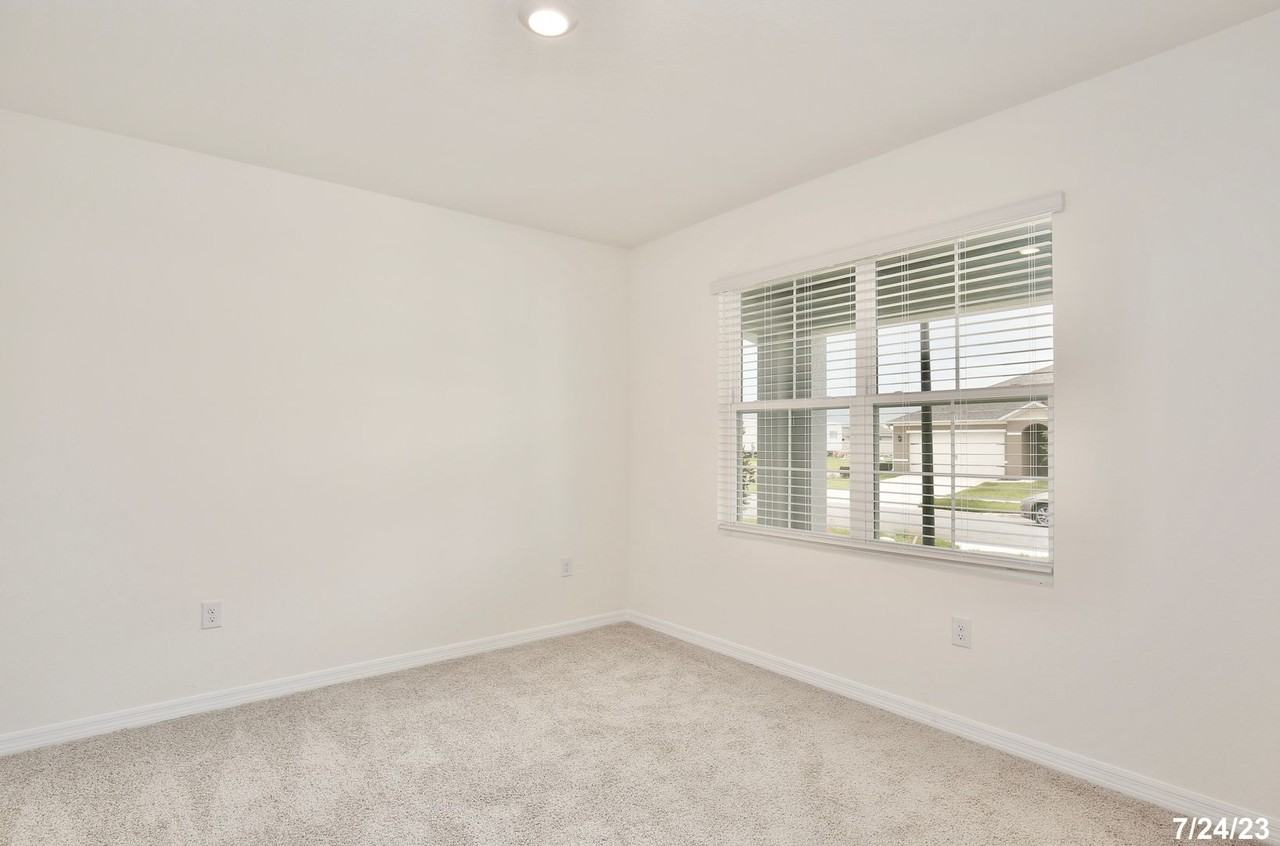 3153 Eastgrove Ter - Photo 3 of 30