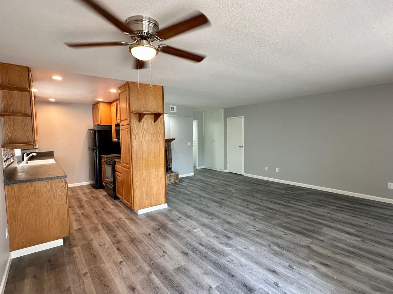 3893 Groton St #2 - Photo 7 of 35
