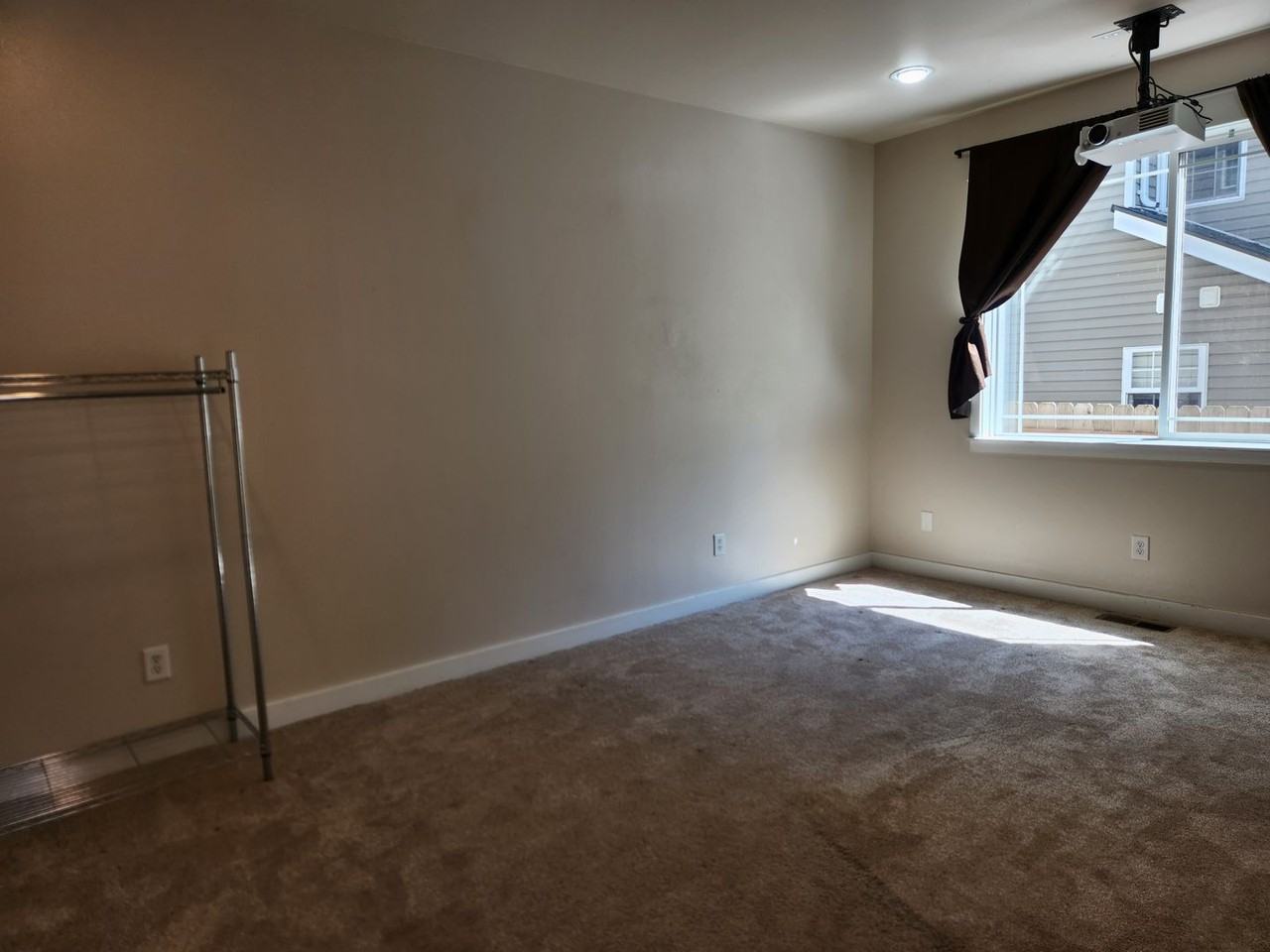 1300 22nd St - Photo 4 of 14