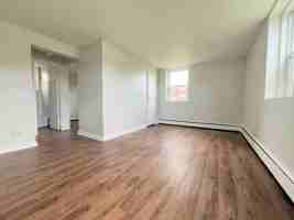 featured image of 39 Linda Dr