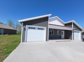 featured image of 5258 Christopher Dr