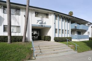 featured image of 4025 Coco Ave