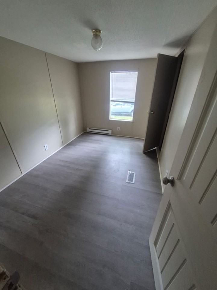 16960 E 407 Ct - Photo 6 of 8