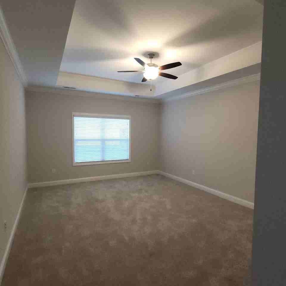 3718 Copper Ct - Photo 4 of 15