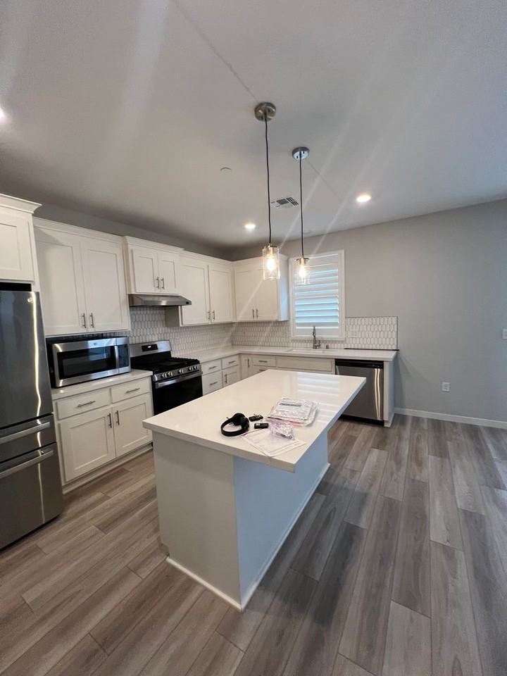 7664 Barebow Way - Photo 4 of 21