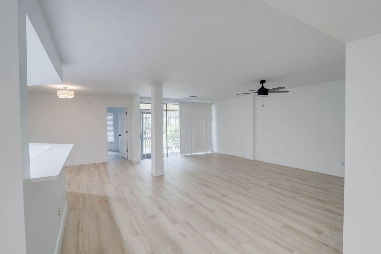 1111 Salerno Ct - Photo 3 of 17