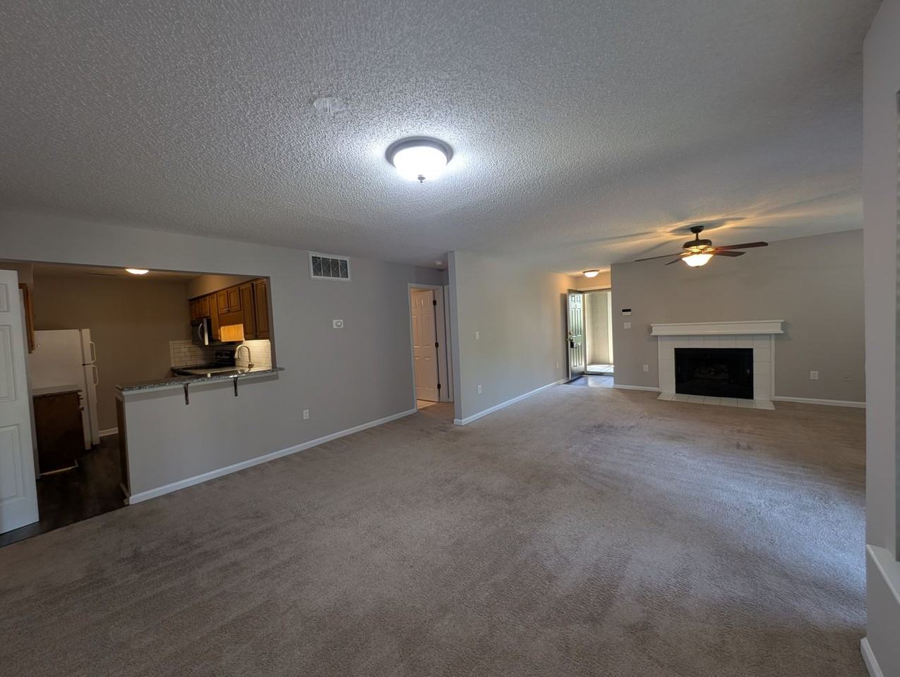 5001 Sharon Rd #K - Photo 5 of 20