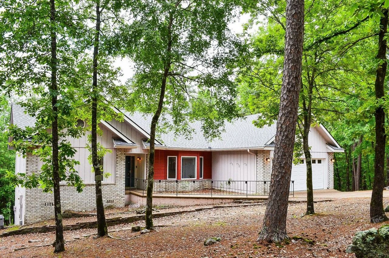 26 Sosegado Ln - Photo 3 of 40