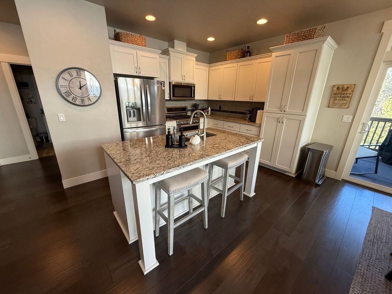61073 Se Ruby Peak Ln - Photo 4 of 26