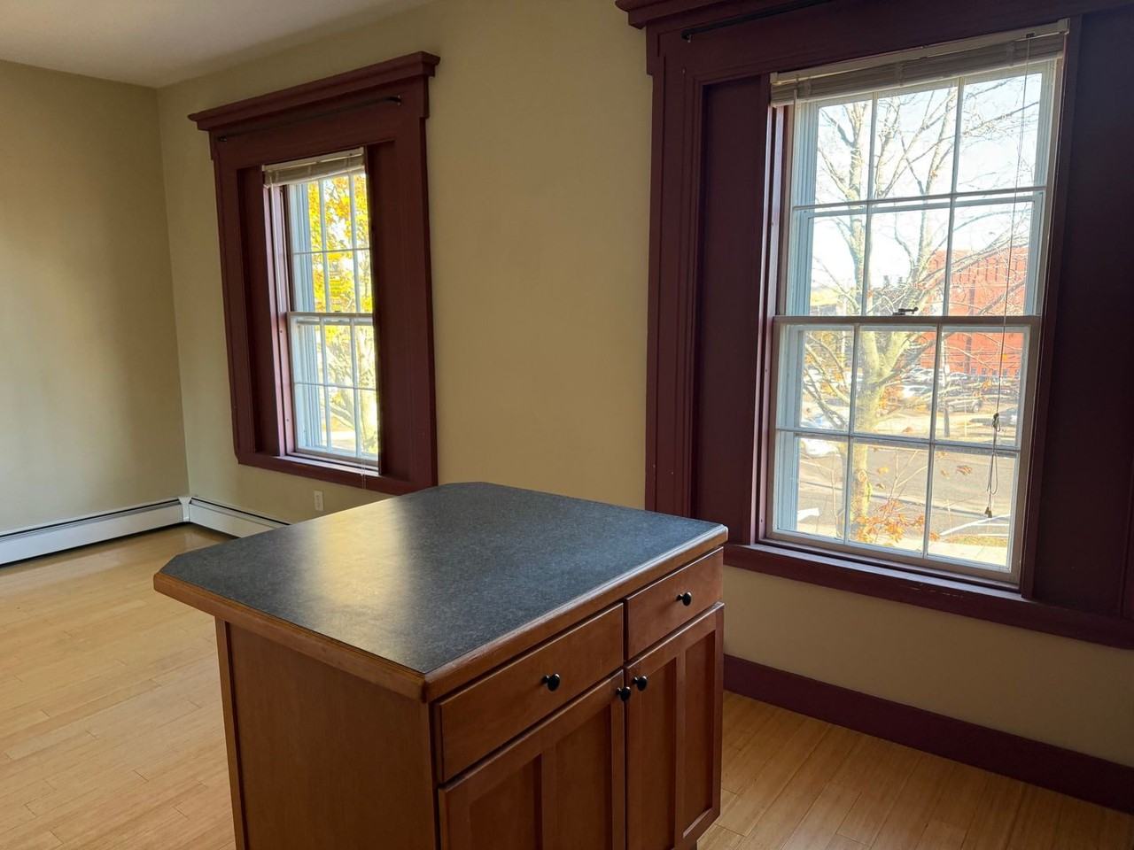 50 Adams St - Photo 2 of 10