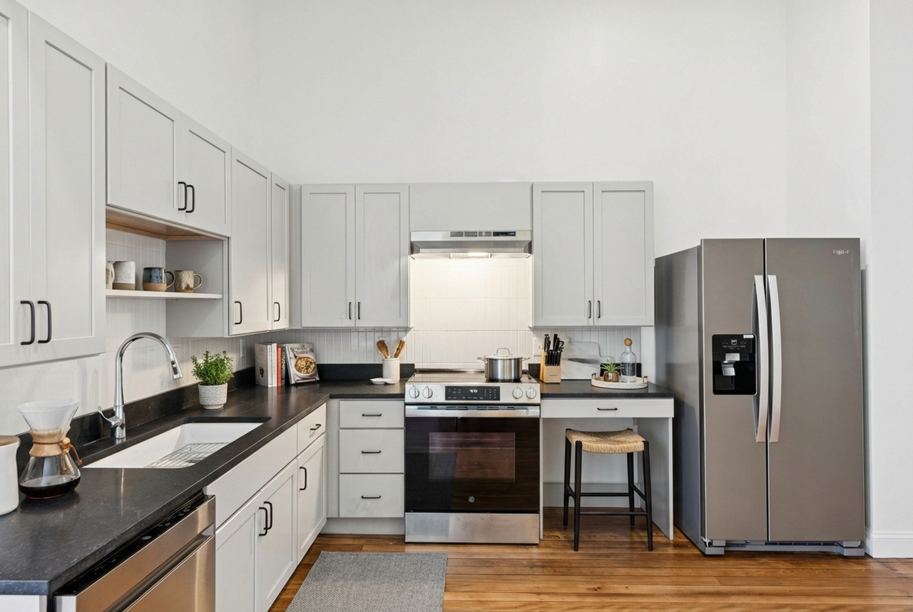 129 Main St - Photo 2 of 13