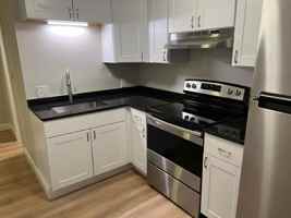 featured image of 39 Franklin St