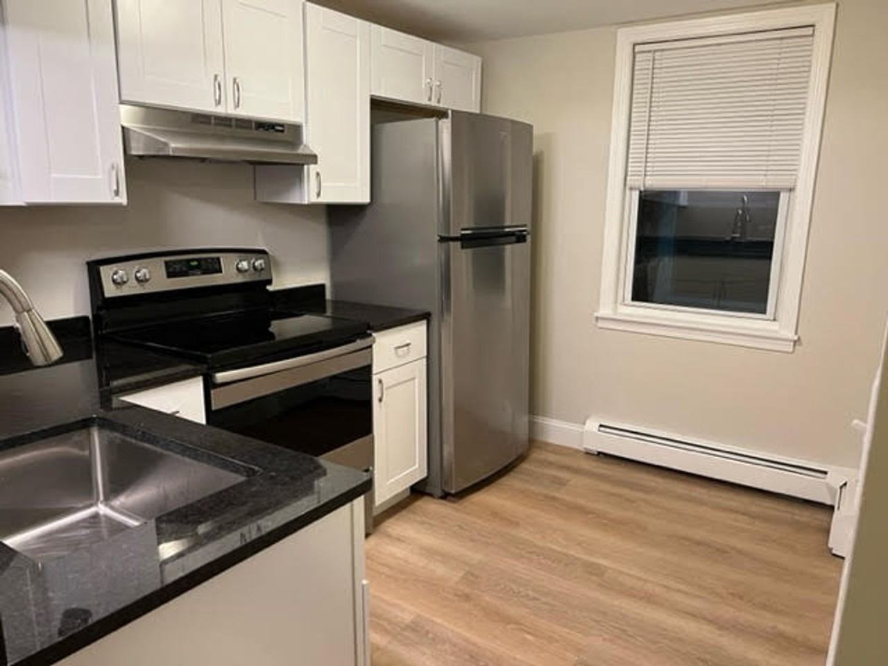 39 Franklin St - Photo 2 of 9