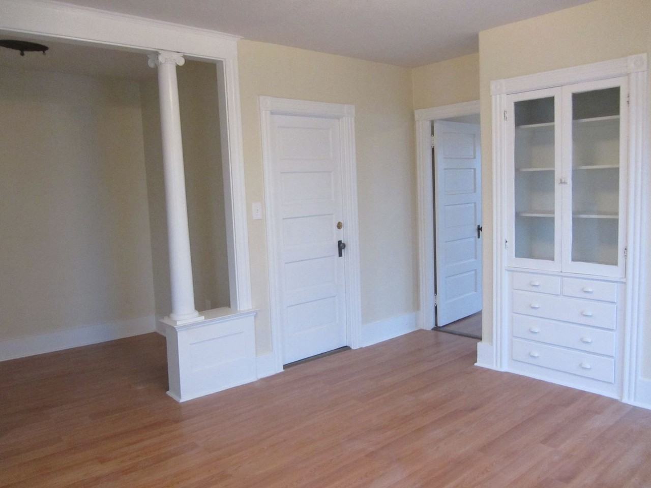 44 Jefferson St - Photo 5 of 13