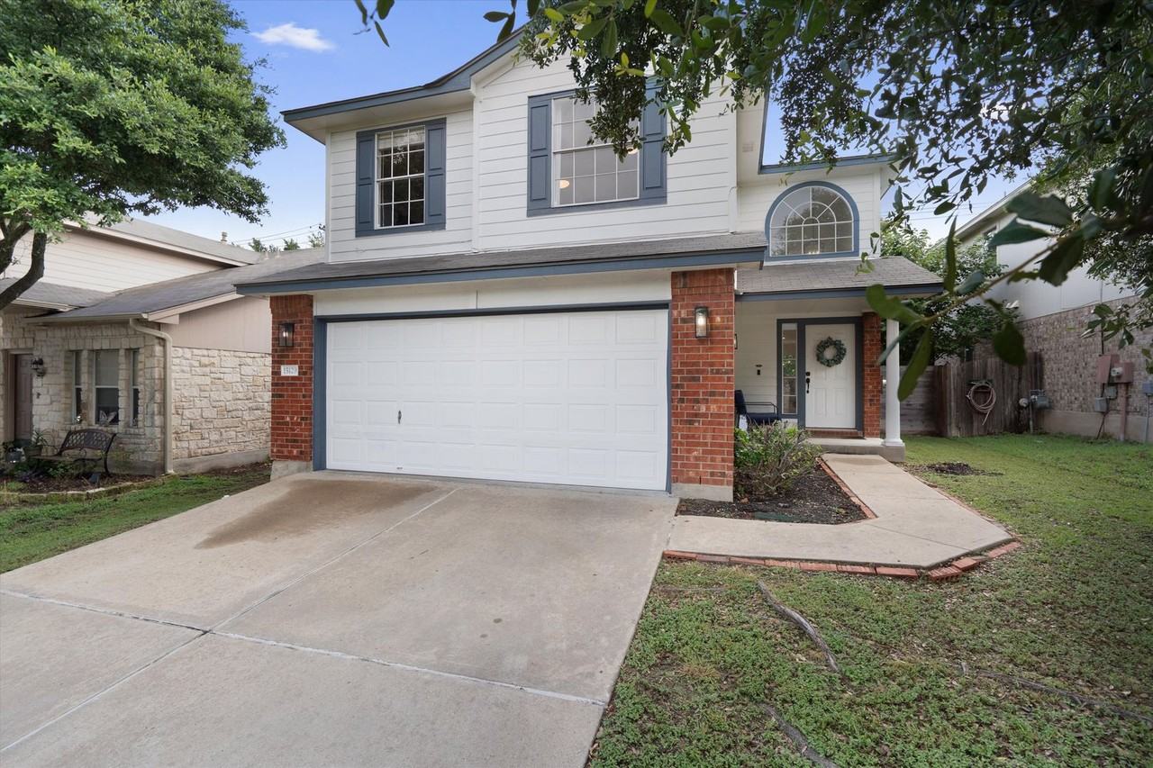 15129 Donna Jane Loop - Photo 2 of 31