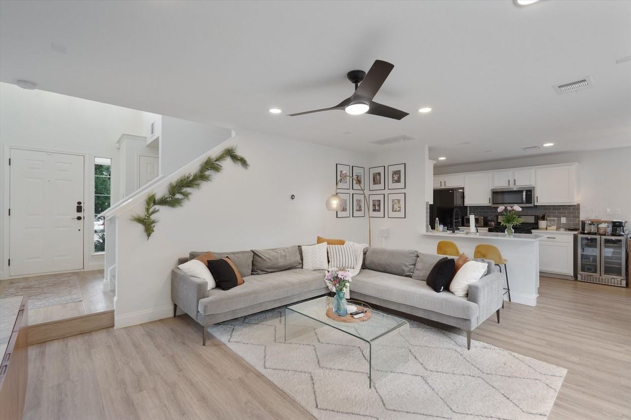 15129 Donna Jane Loop - Photo 5 of 31