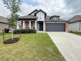 featured image of 910 James Parker Cir