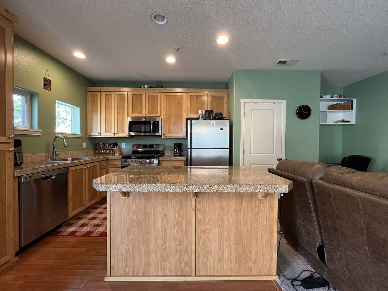 22858 Sw Forest Creek Dr #203 - Photo 4 of 36