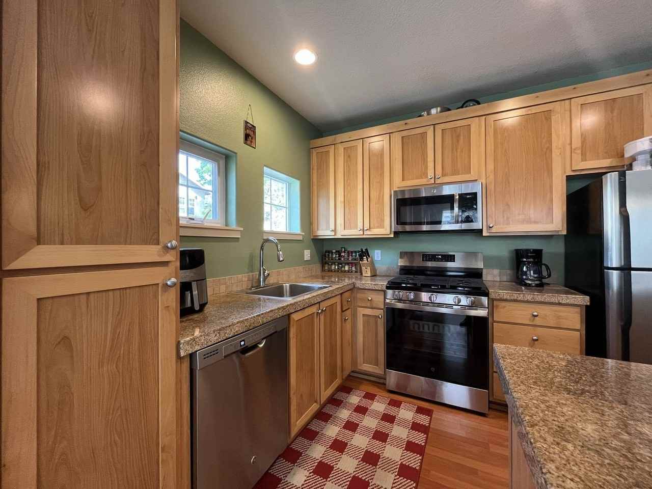 22858 Sw Forest Creek Dr #203 - Photo 6 of 36