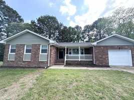 featured image of 1245 Davis Ave