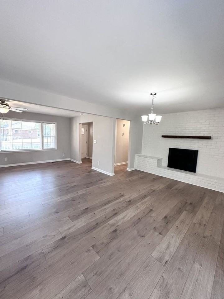 1245 Davis Ave - Photo 6 of 26