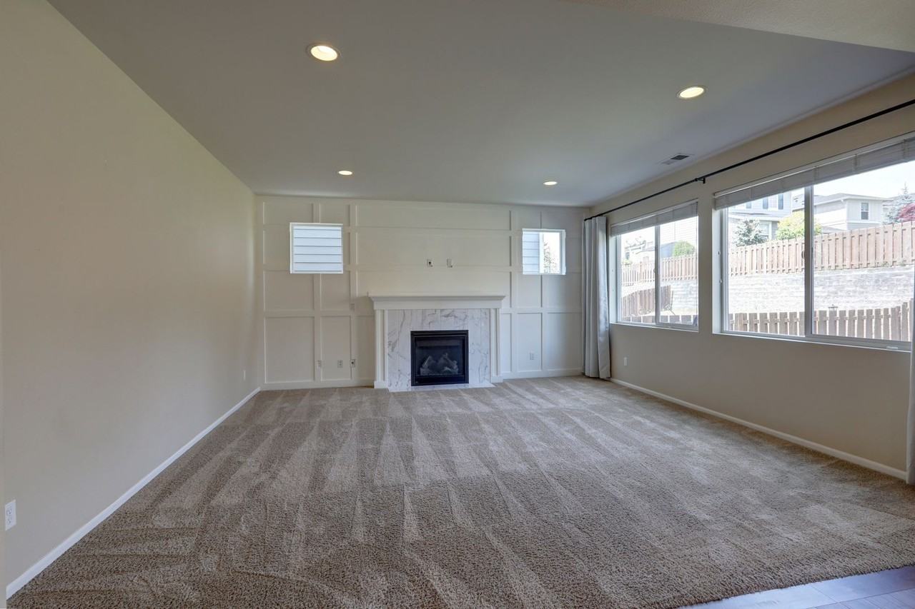 4780 S 323rd St - Photo 7 of 25