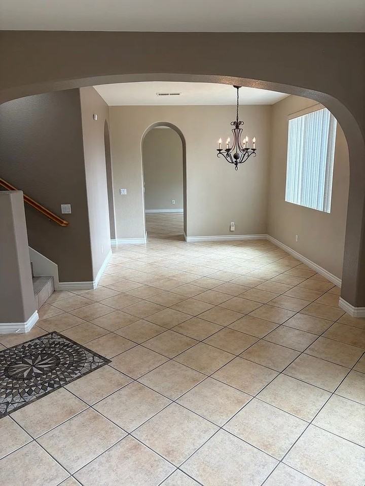 954 Teatro Cir - Photo 3 of 15