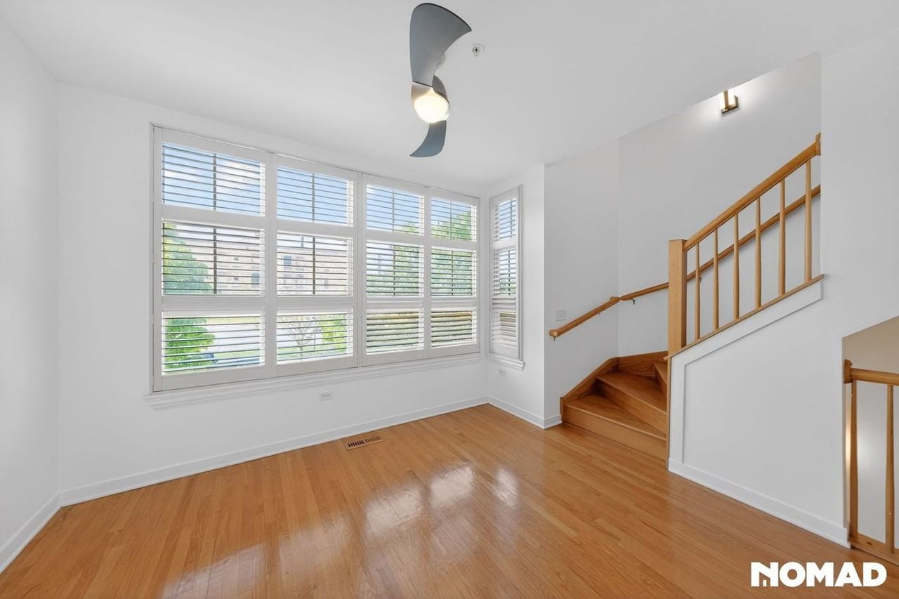2305 S Wabash Ave - Photo 6 of 16